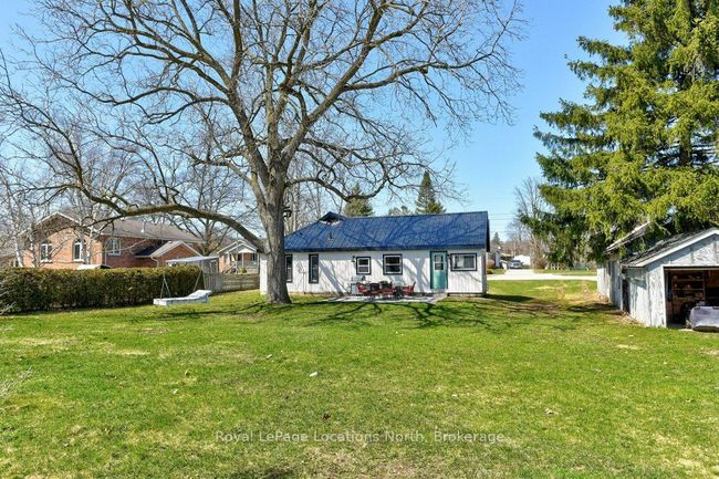 35 Caroline St E, House other with 2 bedrooms, 2 bathrooms and 3 parking in Creemore ON | Image 32