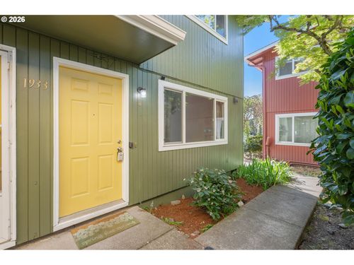b-1933 W 17th Ave, Eugene, OR, 97402-3677 | Card Image