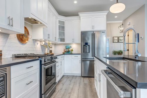 132-46213 Hakweles Rd, Chilliwack, BC, V4Z0C6 | Card Image