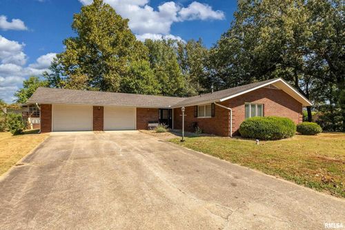 30 Red Bud Rd, Harrisburg, IL, 62946-5268 | Card Image