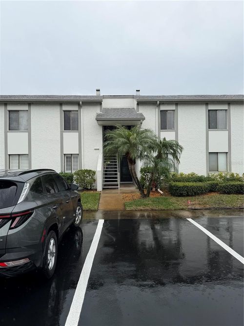 274 Cypress Ln, OLDSMAR, FL, 34677-2134 | Card Image