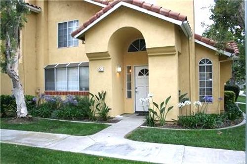 344-51 Alberti Aisle, Irvine, CA, 92614 | Card Image