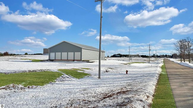 601 Casa Rd, Home with 0 bedrooms, 0 bathrooms and null parking in Cadillac MI | Image 11