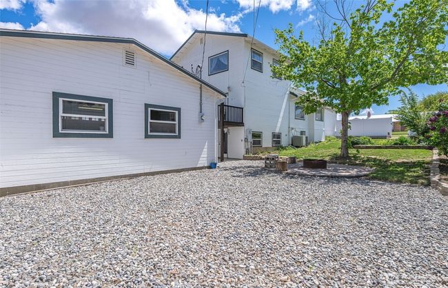 417 E Walnut St, House other with 4 bedrooms, 3 bathrooms and 4 parking in Waterville WA | Image 31