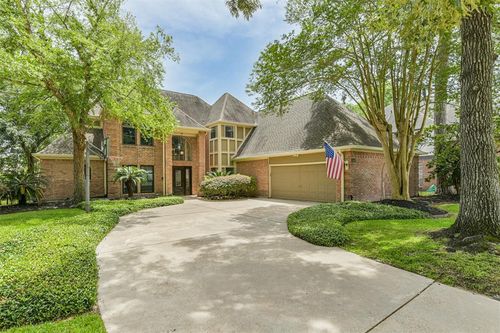 8410 Atascocita Lake Way, Humble, TX, 77346-1784 | Card Image