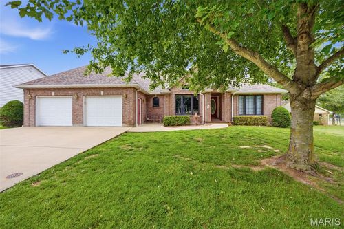 124 Meramec Dr, Farmington, MO, 63640-3440 | Card Image