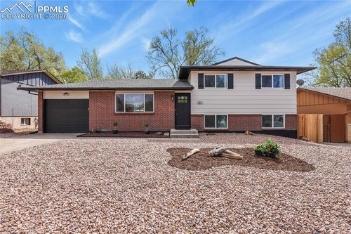 921 Holmes Dr, Colorado Springs, CO, 80909-5047 | Card Image