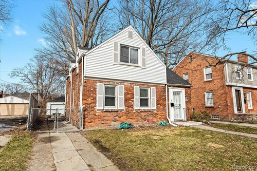 18957 Marlowe St, Detroit, MI, 48235-2769 | Card Image