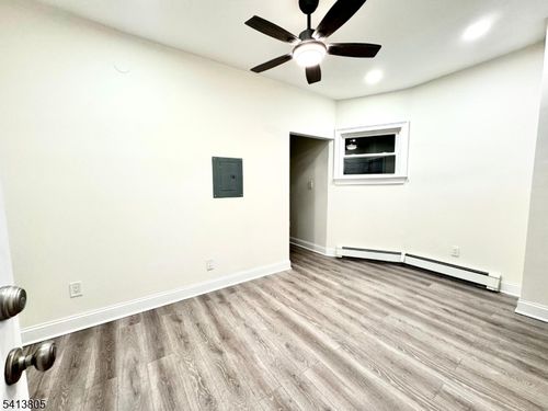 1015 Flora St, Elizabeth, NJ, 07201-1771 | Card Image