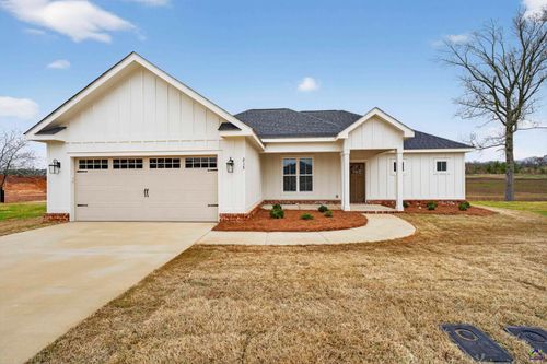215 Saraland Trl, Perry, GA, 31069-9484 | Card Image