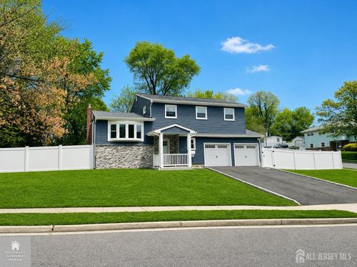 1 Baumer Rd, Sayreville, NJ, 08872-1832 | Card Image