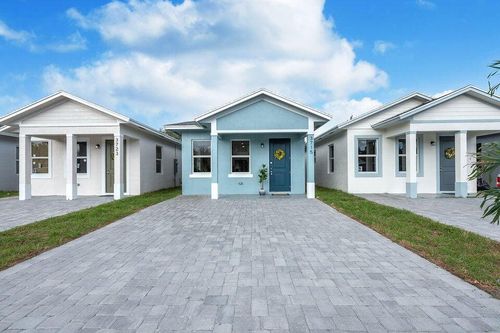 2647 Hiawatha Avenue, West Palm Beach, FL, 33409 | Card Image