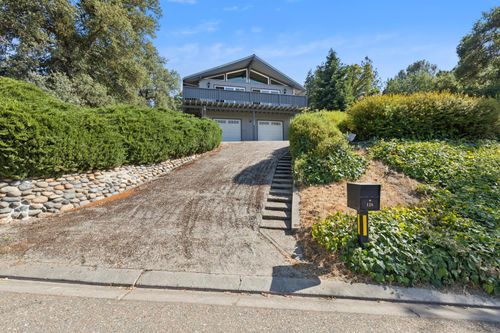 126 Frontier Dr, Jackson, CA, 95642-2610 | Card Image