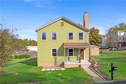 316 Meade St, Morgan, PA, 15064-9734 | Card Image