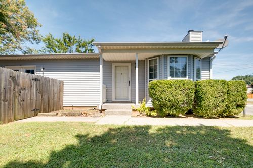 949 Patio Dr, Nashville, TN, 37214-3935 | Card Image