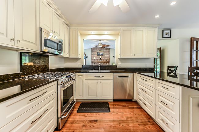 2912 Robal Ct, House other with 4 bedrooms, 3 bathrooms and null parking in Saline MI | Image 11