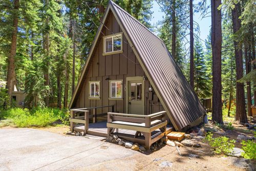 7898 North Ave, Tahoe Vista, CA, 96148-9873 | Card Image