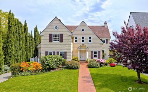 3010 Cascadia Avenue S, Seattle, WA, 98144 | Card Image