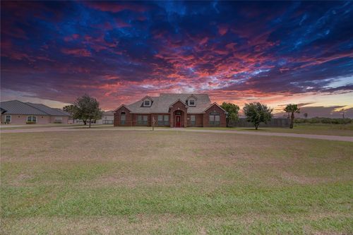 2234 Richland Dr, Corpus Christi, TX, 78418-9214 | Card Image