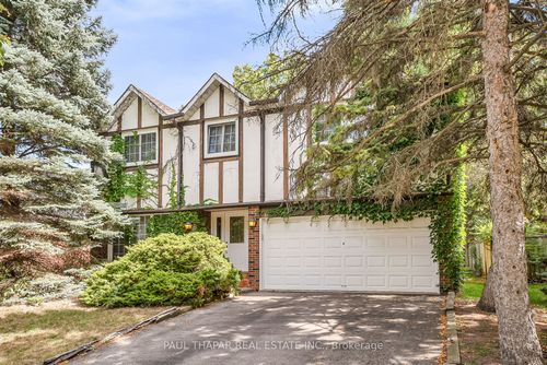 17 Dolan Gate, North York, ON, M2J2M8 | Card Image