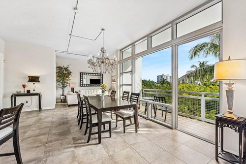 304-335 Se 6th Ave, Delray Beach, FL, 33483-5298 | Card Image