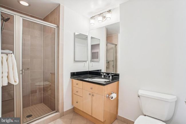 UNIT-805 - 11990 Market St, Condo with 3 bedrooms, 2 bathrooms and null parking in RESTON VA | Image 30