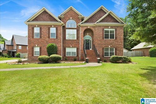 672 Wynlake Cv, ALABASTER, AL, 35007-7646 | Card Image