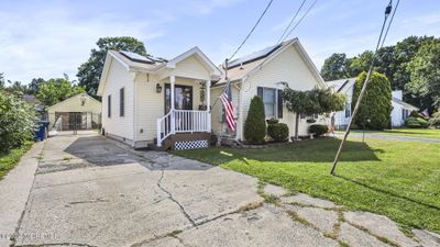 67 Leonard Avenue, House other with 4 bedrooms, 2 bathrooms and null parking in Atlantic Highlands NJ | Image 2