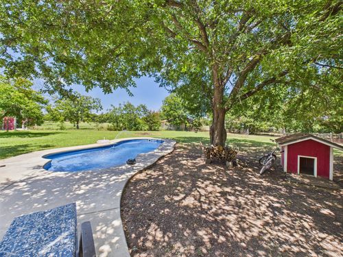 853 Pratt Rd, Red Oak, TX, 75154-5135 | Card Image
