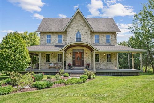 7817 Sideroad 10, Fergus, ON, N1M2W3 | Card Image