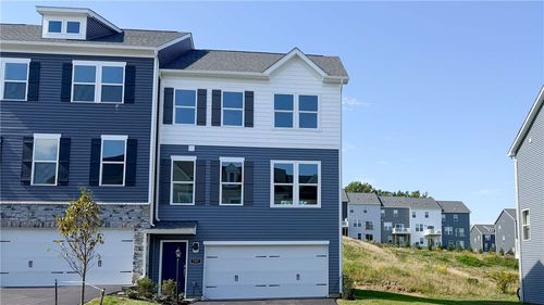 757 Olivia St, Pittsburgh, PA, 15205-9513 | Card Image