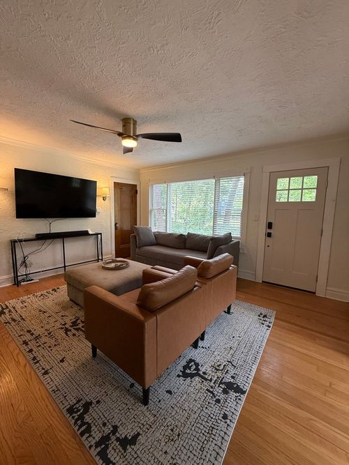 36 Medinah Ave, Fox Lake, IL, 60020-1840 | Card Image