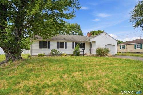 11 Brookfield Dr, East Hartford, CT, 06118-2902 | Card Image