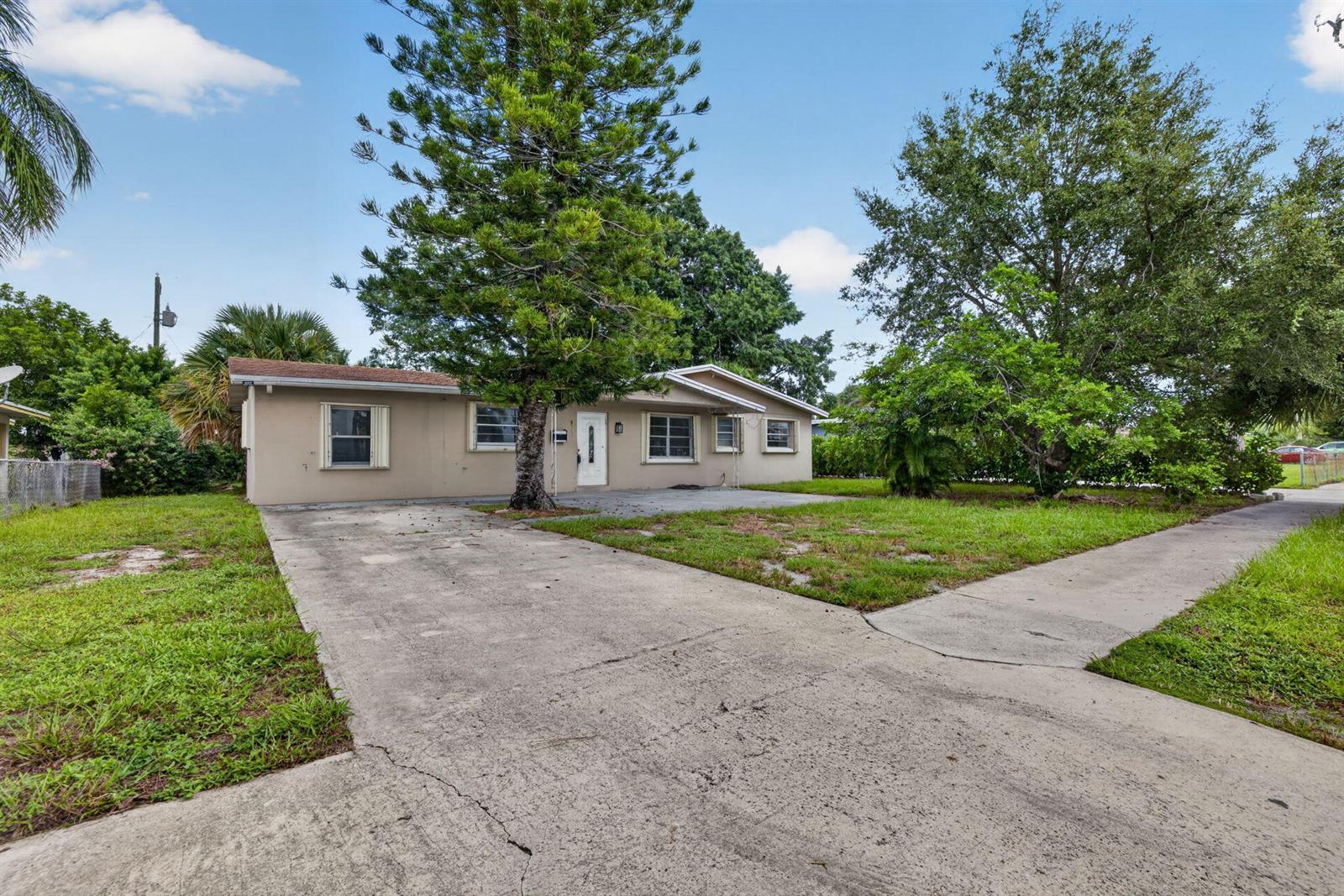Residential Lease in Stuart 3