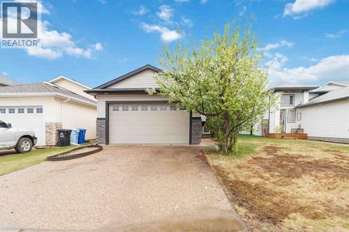 245 Elm Street, Fort Mcmurray, AB, T9K0K2 | Card Image