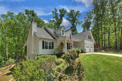 68 Old South Dr, Ellijay, GA, 30540-7515 | Card Image