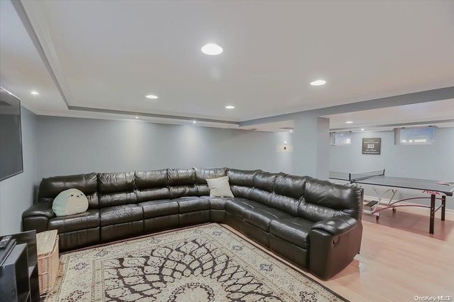 11 13 Th St, House other with 4 bedrooms, 3 bathrooms and null parking in Bohemia NY | Image 27