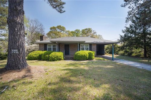 290 W Valley Dr, Fort Valley, GA, 31030-7554 | Card Image