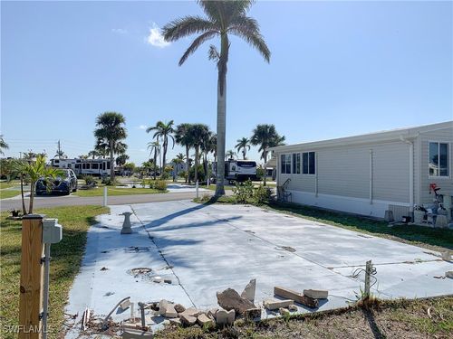 19681 Summerlin #225j Road, FORT MYERS, FL, 33908 | Card Image