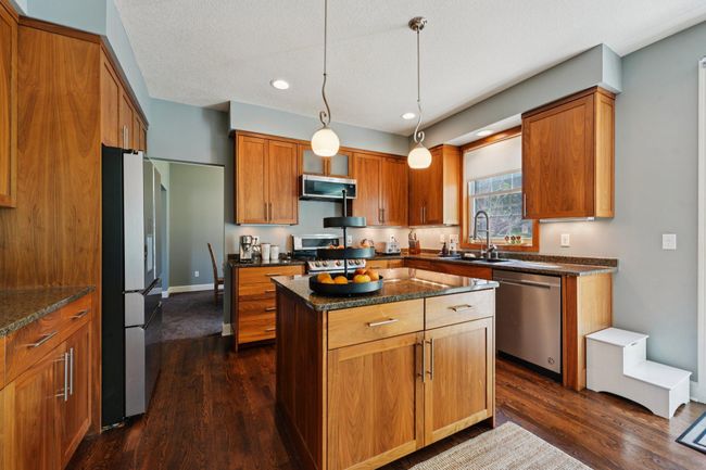 1477 Langdon Pl, House other with 6 bedrooms, 3 bathrooms and null parking in Eden Prairie MN | Image 26