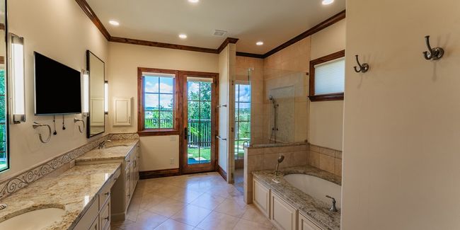 439 W Boot Ranch Rdg, House other with 6 bedrooms, 7 bathrooms and 2 parking in Fredericksburg TX | Image 11