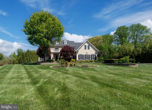 3927 Briar Knoll Cir, Phoenix, MD, 21131-2132 | Card Image