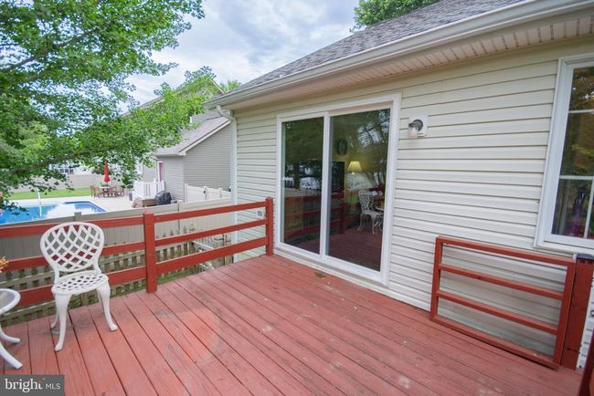 101 Dartmouth Ln, House other with 3 bedrooms, 2 bathrooms and null parking in FALLING WATERS WV | Image 40