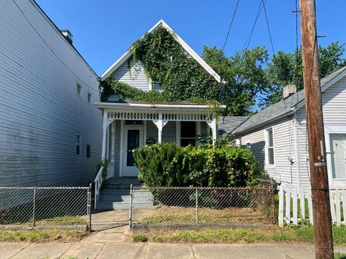 203 W Sixty Ninth Street, Cincinnati, OH, 45216 | Card Image