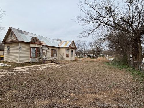 110 Ainsworth, Caddo, OK, 74729-2030 | Card Image