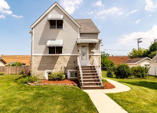 4829 Forster Ave, Schiller Park, IL, 60176-1101 | Card Image