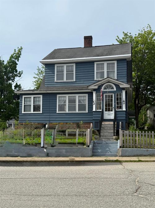 25 Laurel St, Berlin, NH, 03570-1119 | Card Image