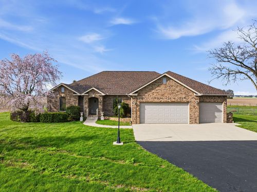 191 Flakes Ford Rd Se, Washington Court House, OH, 43160-8674 | Card Image