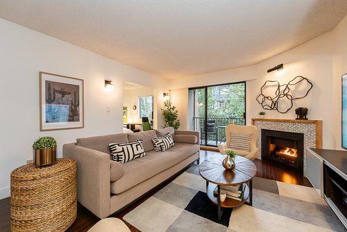 222-9101 Horne St, Burnaby, BC, V3N4M3 | Card Image