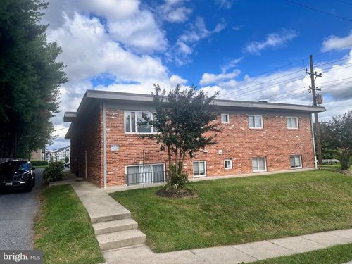 21-9 E 15th St, FREDERICK, MD, 21701-4458 | Card Image